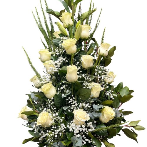 Arrimo con 20 Rosas con Eucalipto